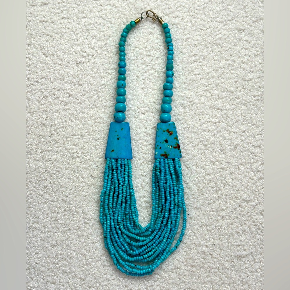 Beachy Boho Wood Bead Turquoise Color Necklace 19”